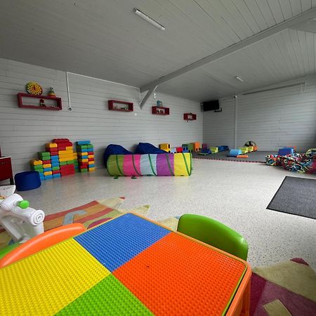 Holiday House ซาร์บินโนโว ภายนอก รูปภาพ